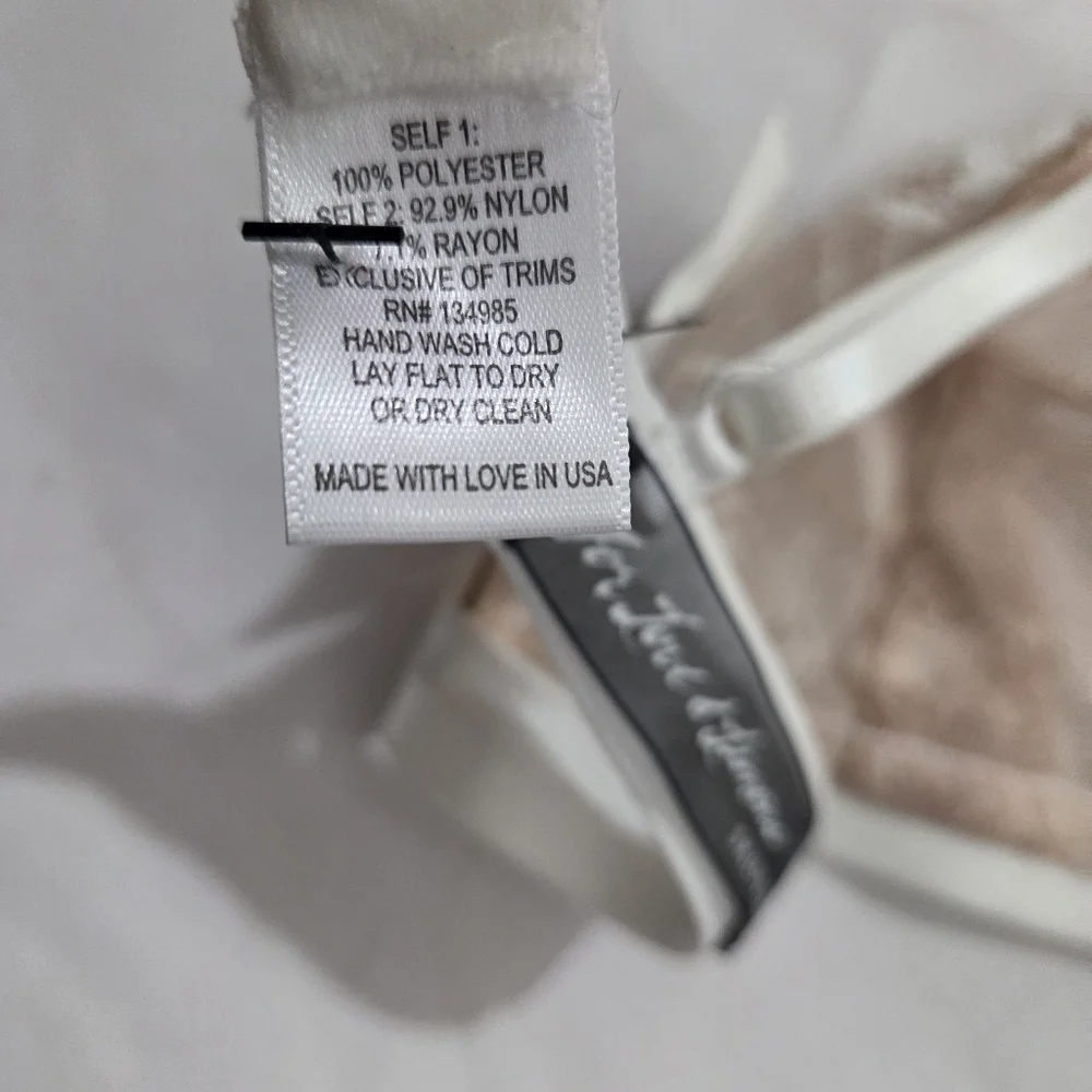 NWT For Love & Lemons Skivvies Lace Mesh Triangle Bralette White Nude Small - Picture 7 of 7